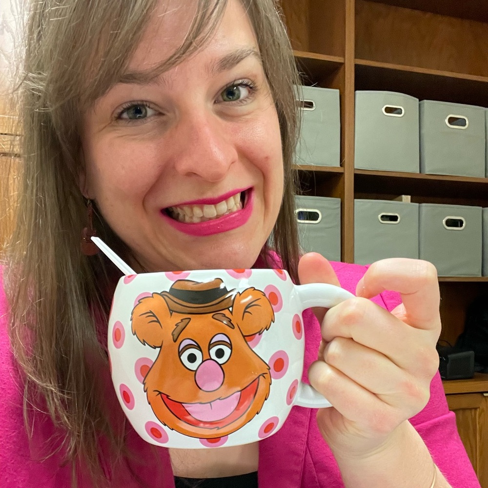 Meet your Posher, Emily